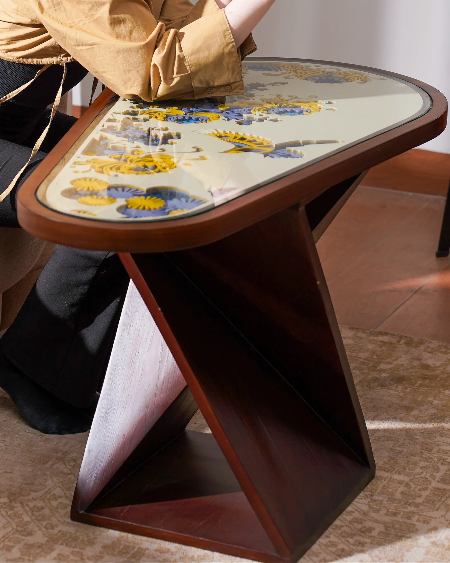 Avant-Garde Teakwood Coffee Table Z Tear-drop — 3D Fluid Organic Furniture — Mid-Century Modern Sculptural Accent Piece - velvet & grain