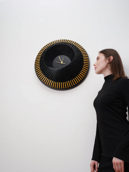 Kinetic 3D Radial Flux Wall Clock — Concentric Geometric Timepiece — Modern Op-Art Silent Art-Grade Composite Decor - velvet & grain