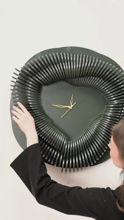 Biophilic 3D Wood Wall Clock Moss Helix — Layered Botanical Timepiece — Modern Silent Geometric Birch Wood Art